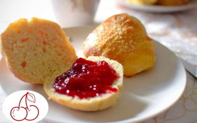 Tvarohový mazanec s džemem